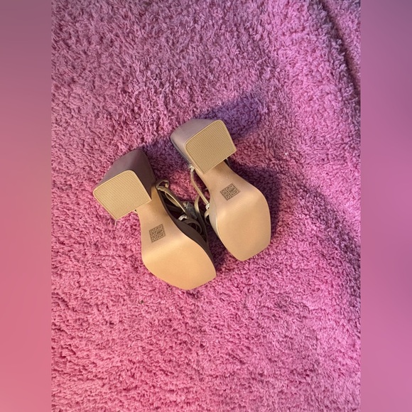 ISNOM Tan Faux Leather Strappy Block chunky platform heels - Picture 4 of 4